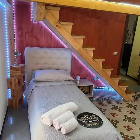 Ninohouse * Παλέρμο